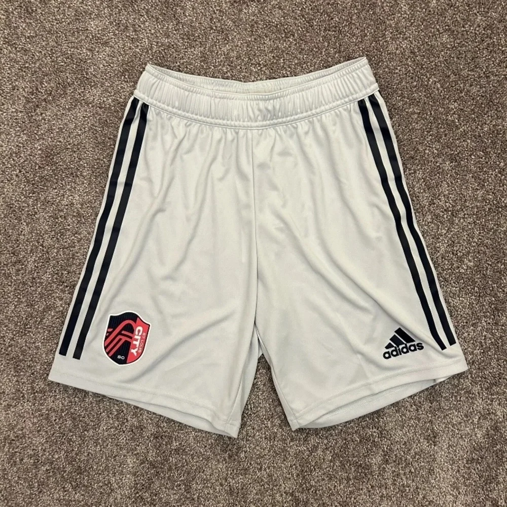 adidas men st